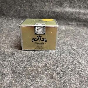 Gold Hair Color Wax‎